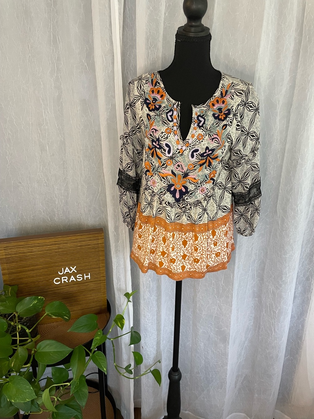 Anthropologie Cream Tunic with Orange & Navy Embroidered Floral Yoke